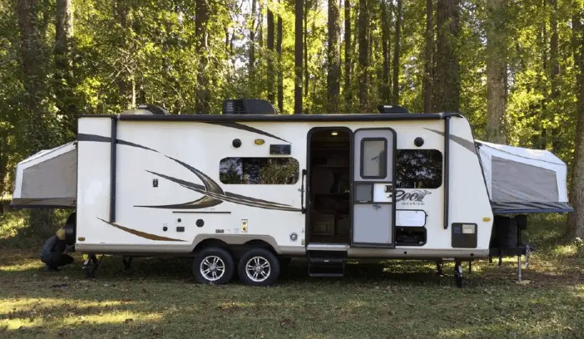 Best Expandable Travel Trailers Under 3,500 lbs - The ...